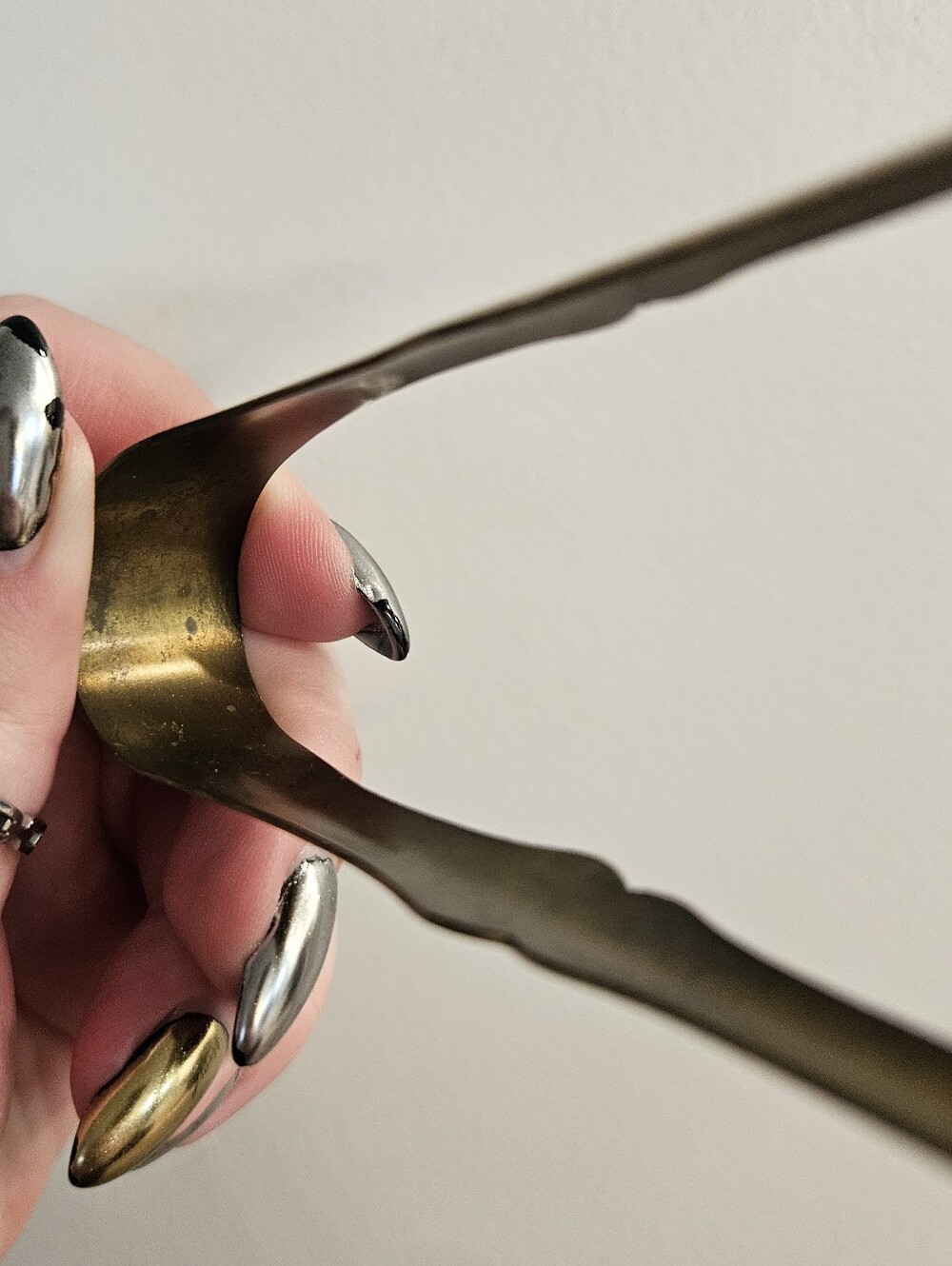 Small Brass Tongs - Picture 3 of 8